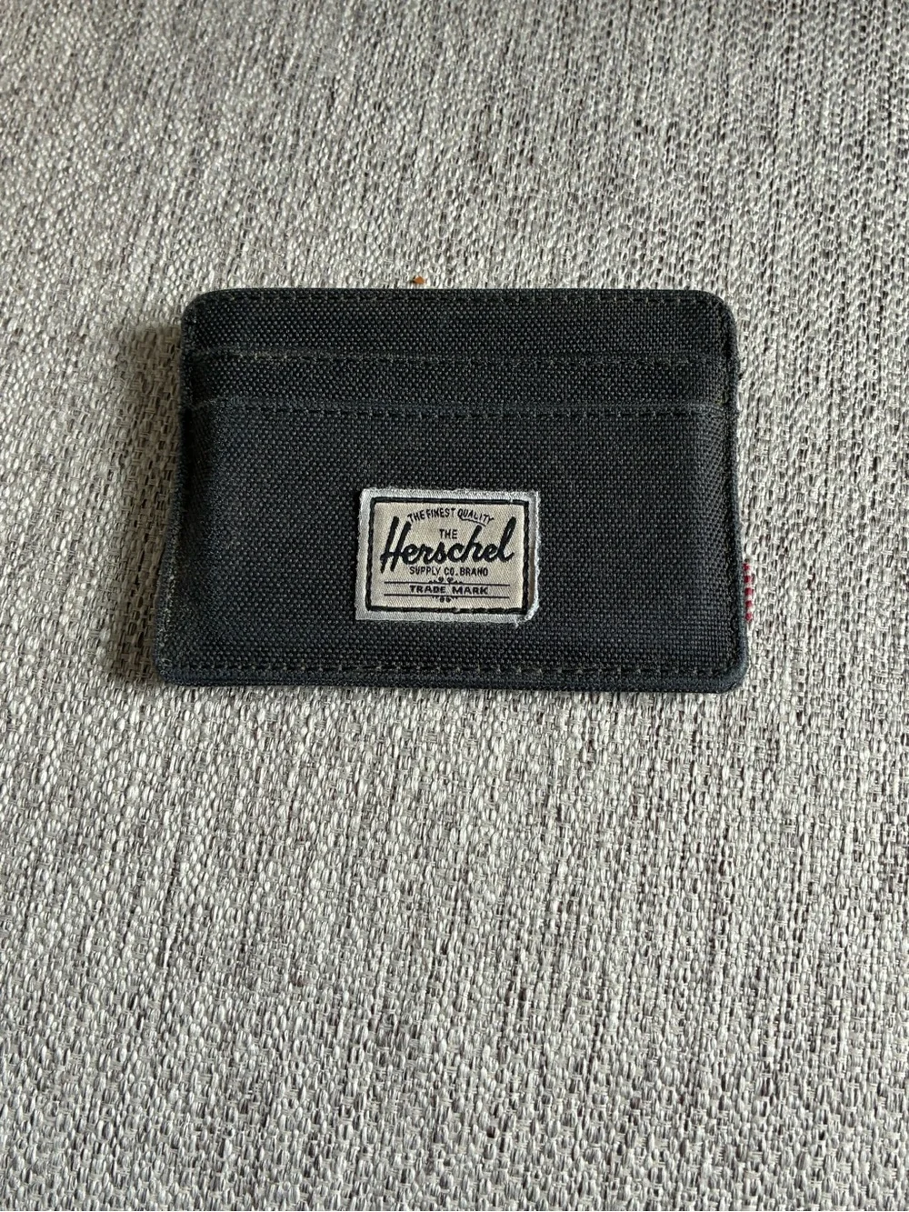 Herschel Supply Company Grey Travel Bag with Black & Navy Accessories